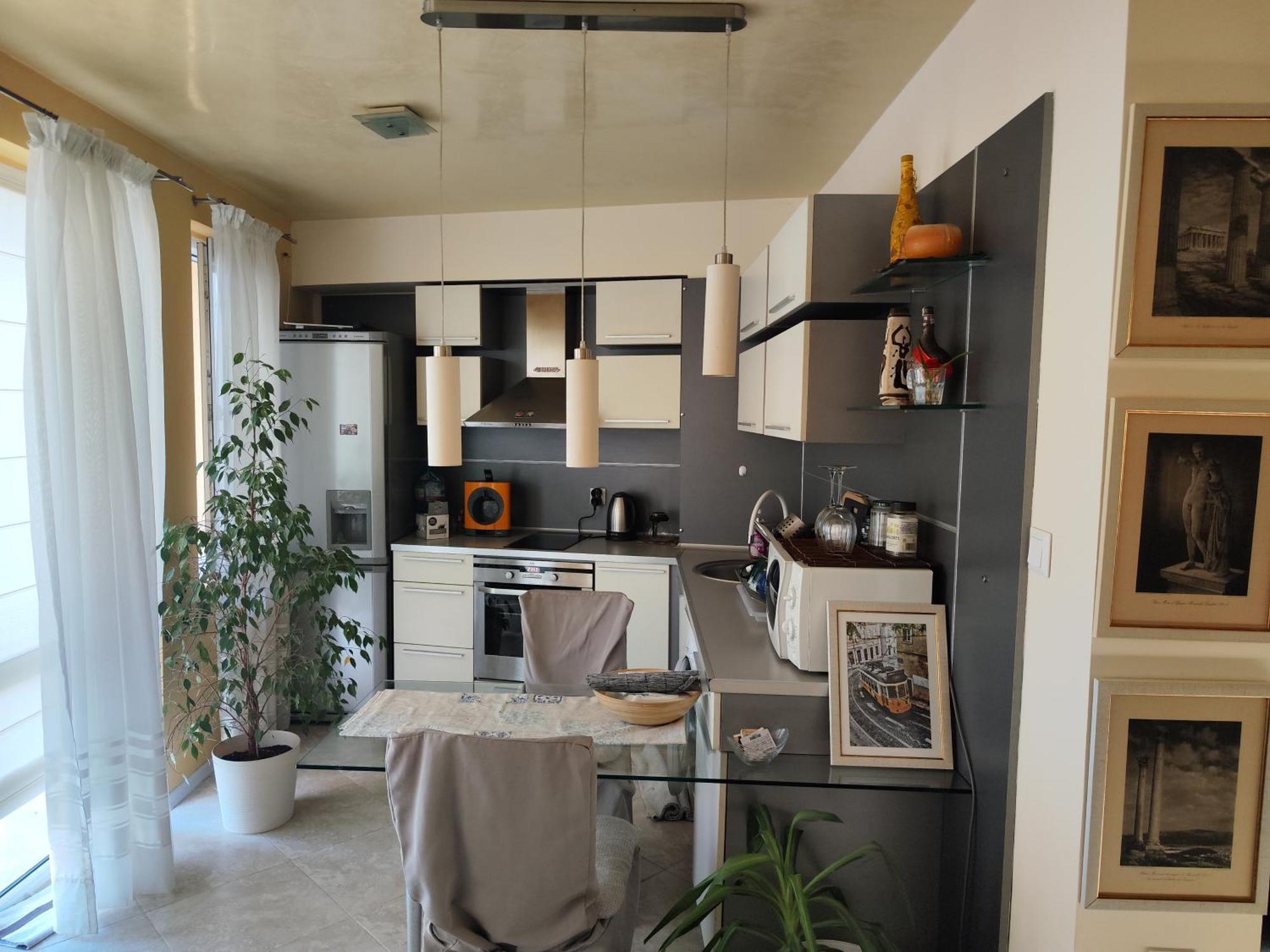 Art Apartment Kiril And Metodi Square Burgas Exterior photo