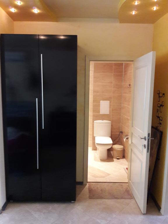 Art Apartment Kiril And Metodi Square Burgas Exterior photo
